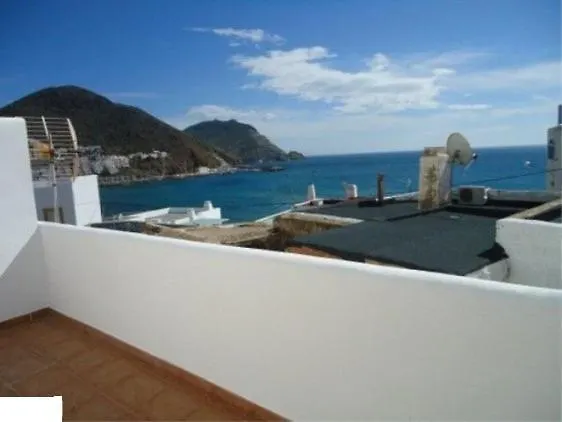 Apartamento Con Vista Al Mar contacts